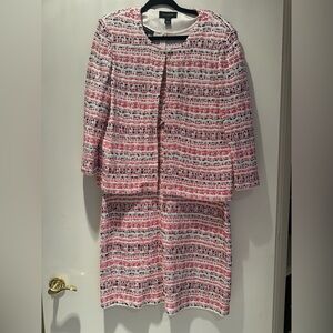 St. John - Pink, Black, and White Knit Fabric